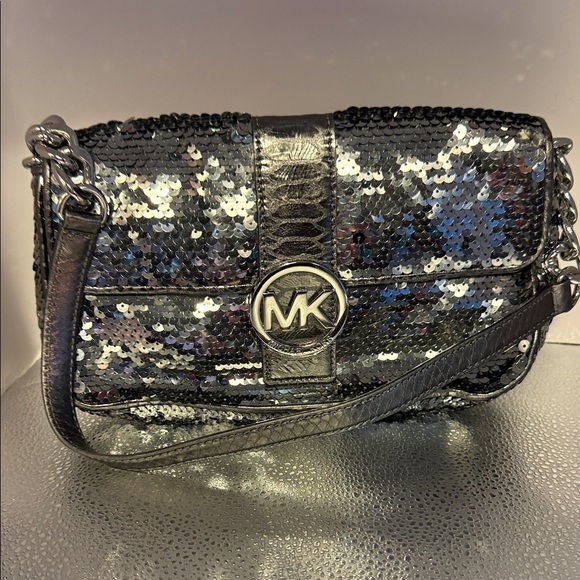 Michael Kors Handbags - Michael Kors Silver and Black Sequin Crossbody Bag